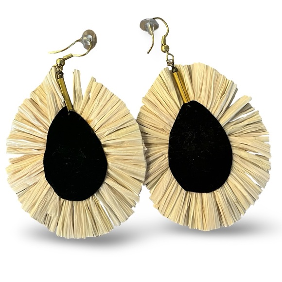 Gold and Cream Raffia Beaded Teardrop Earrings - Picture 2 of 3